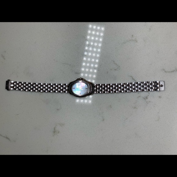 Petite Opal face women’s watch - Picture 2 of 2